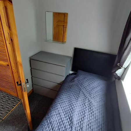 Small Single Room Леттеркенни Экстерьер фото